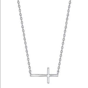 NWOT UNWRITTEN Silver Flash Plated Cross Pendant Necklace, 16+2" Extender